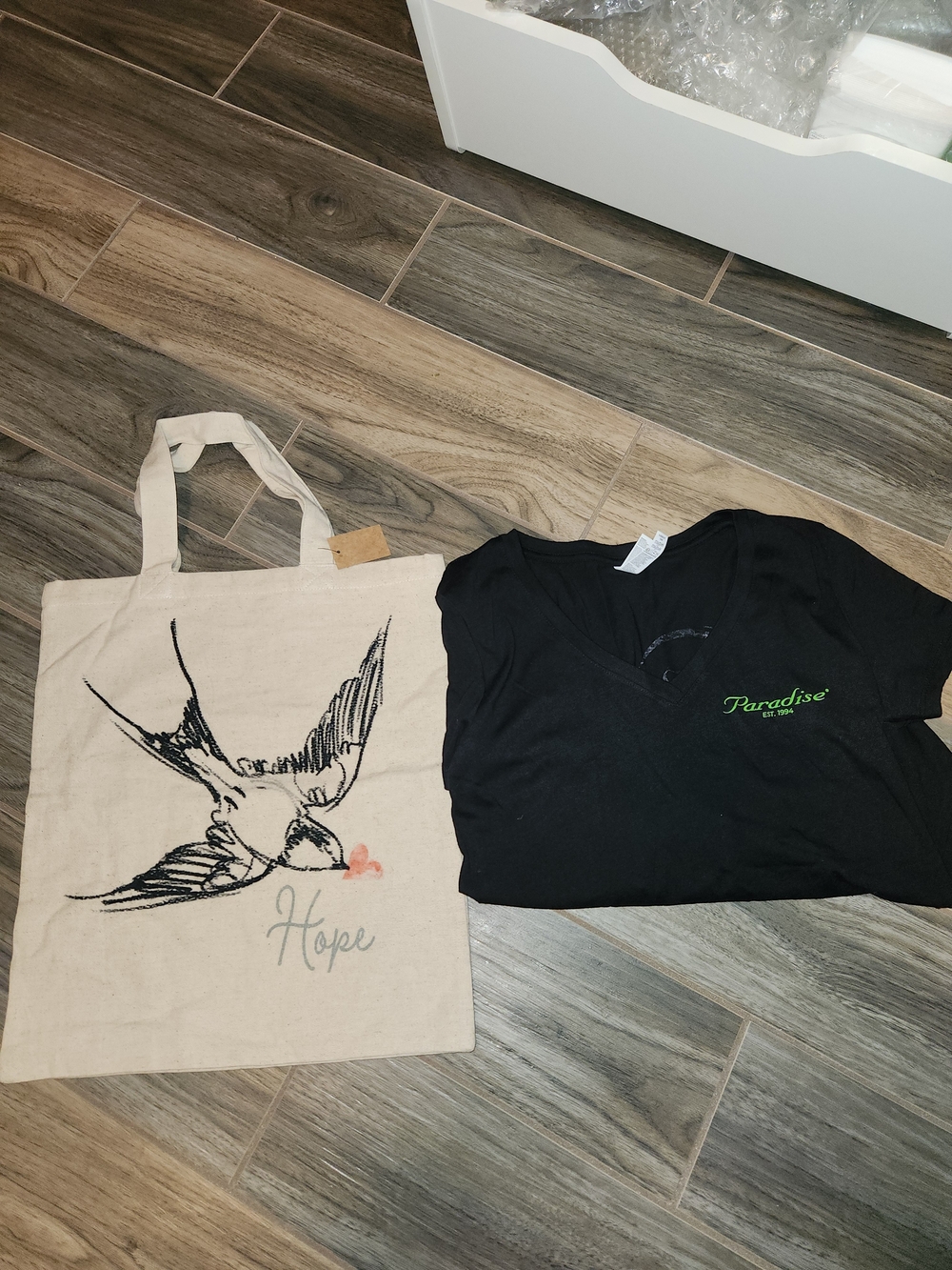 Duo Set-Hope Canvas Tote & Paradise T-shirt